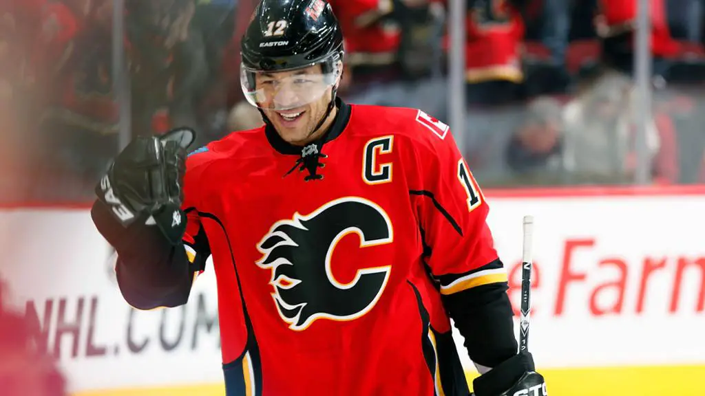 Jarome Iginla's No. 12 jersey to be retired in 'humbling' tribute by  Calgary Flames