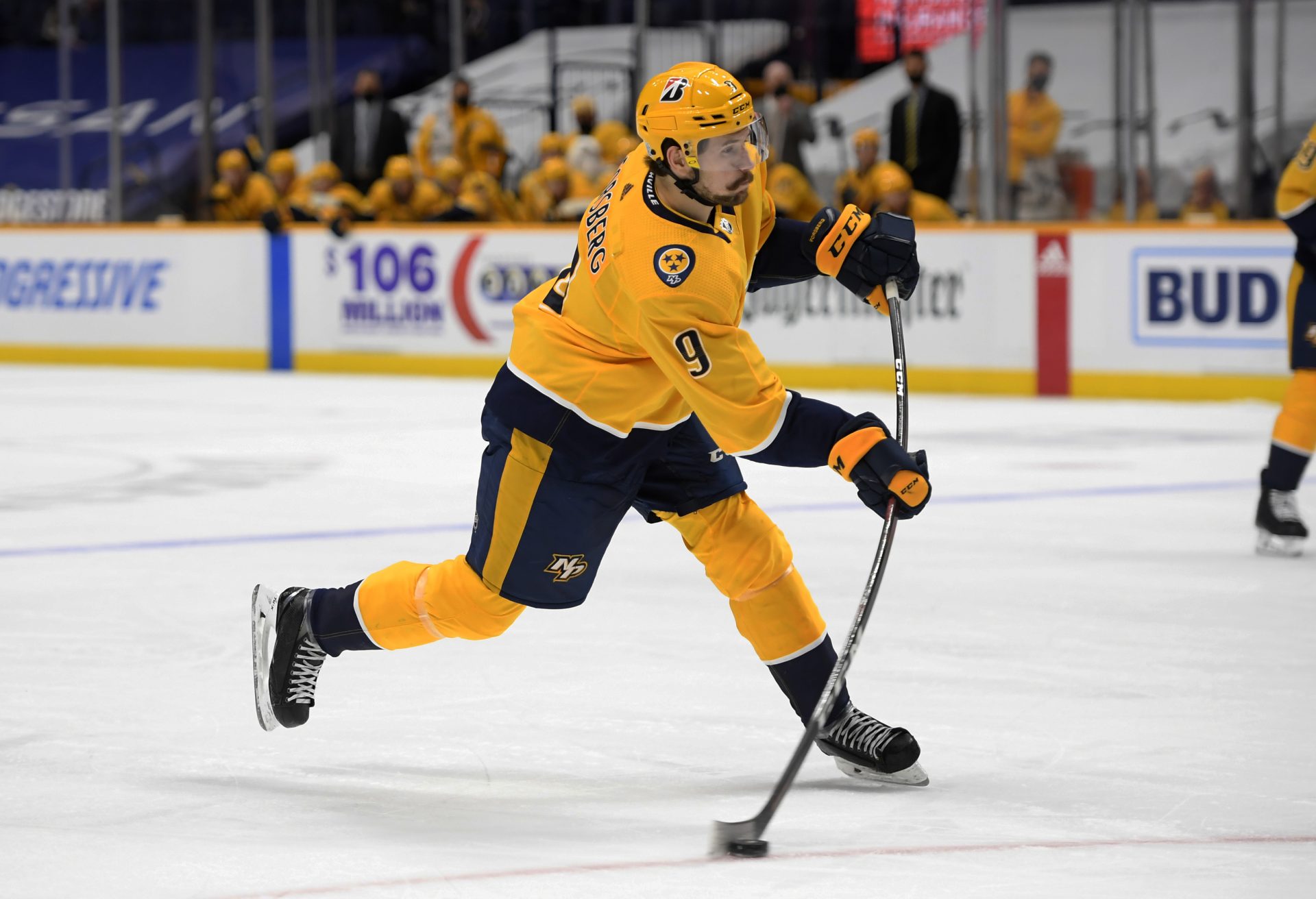 NHL Fantasy Evaluating goals above expected to predict trends in the